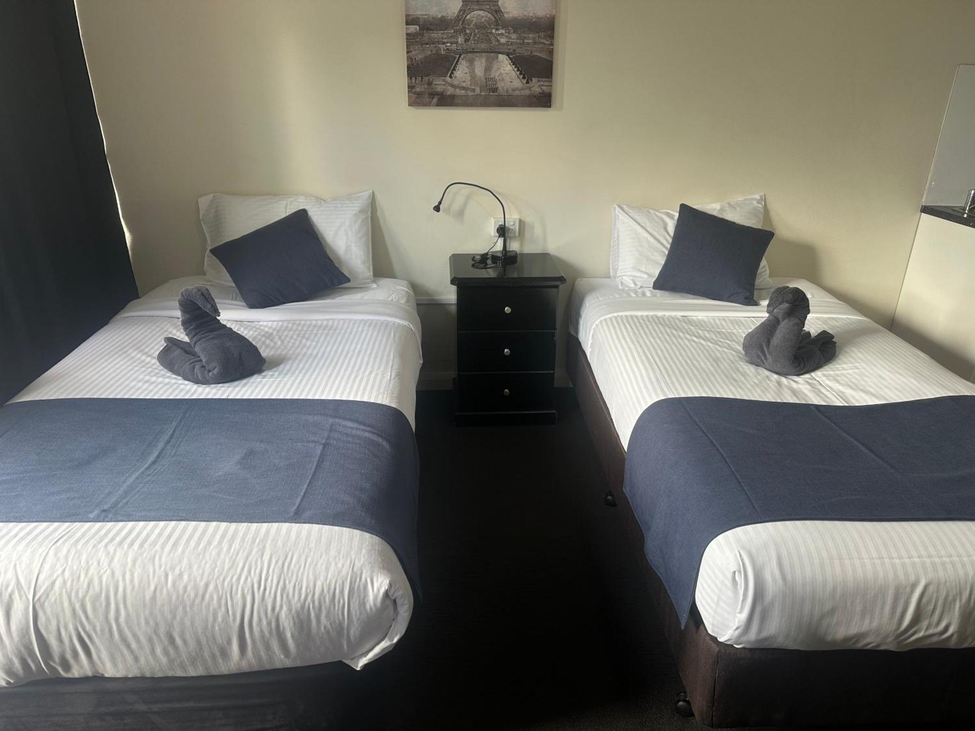 Memphis Motor Inn Parkes Extérieur photo