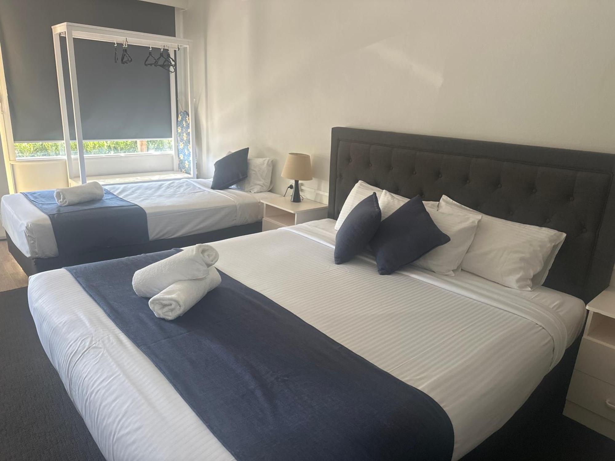Memphis Motor Inn Parkes Extérieur photo