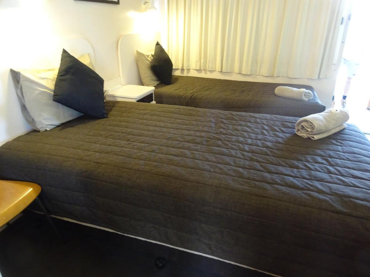 Memphis Motor Inn Parkes Extérieur photo